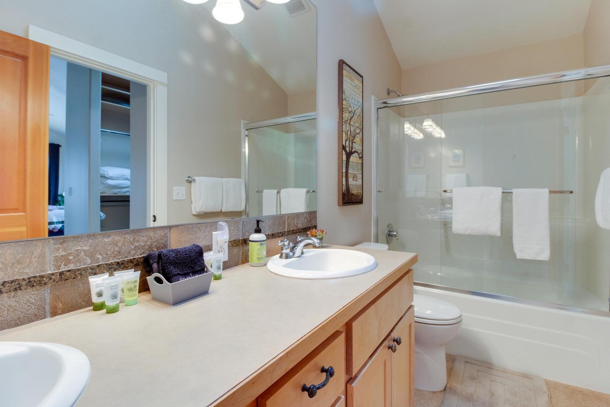 Riley'S Mountain View Apartment Sisters Ngoại thất bức ảnh