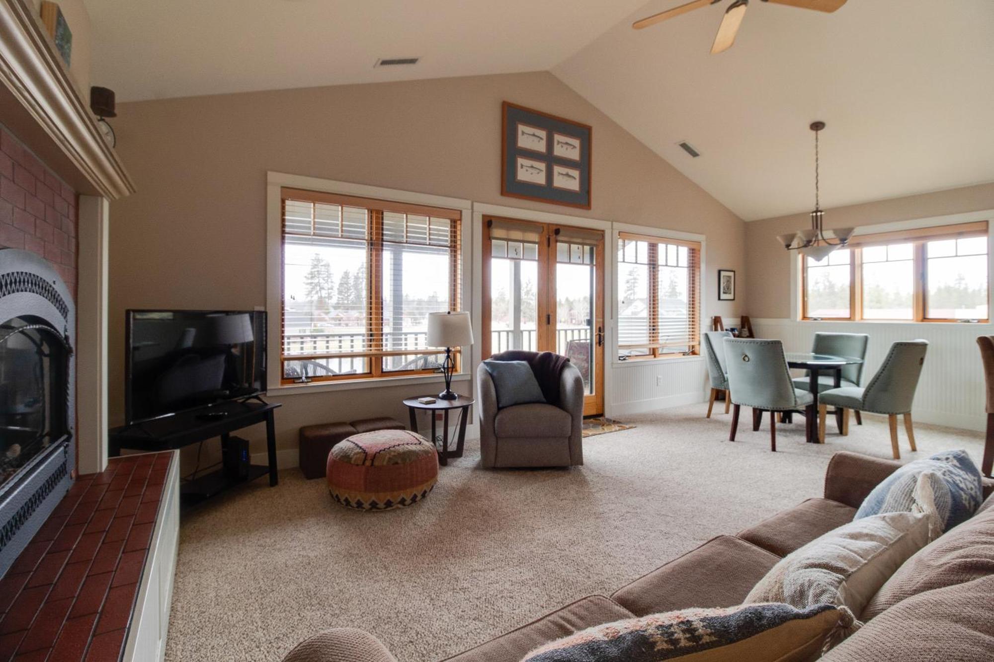 Riley'S Mountain View Apartment Sisters Ngoại thất bức ảnh